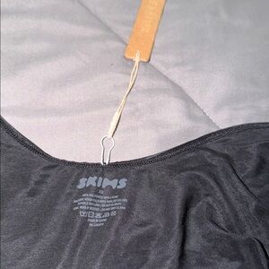 SKIMS Barely There Open Bust NWT